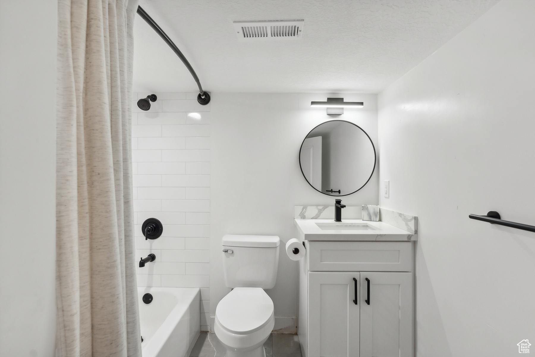 Salt Lake City, Utah 84109, United States, 6 Bedrooms Bedrooms, ,3 BathroomsBathrooms,Residential,Active,125586