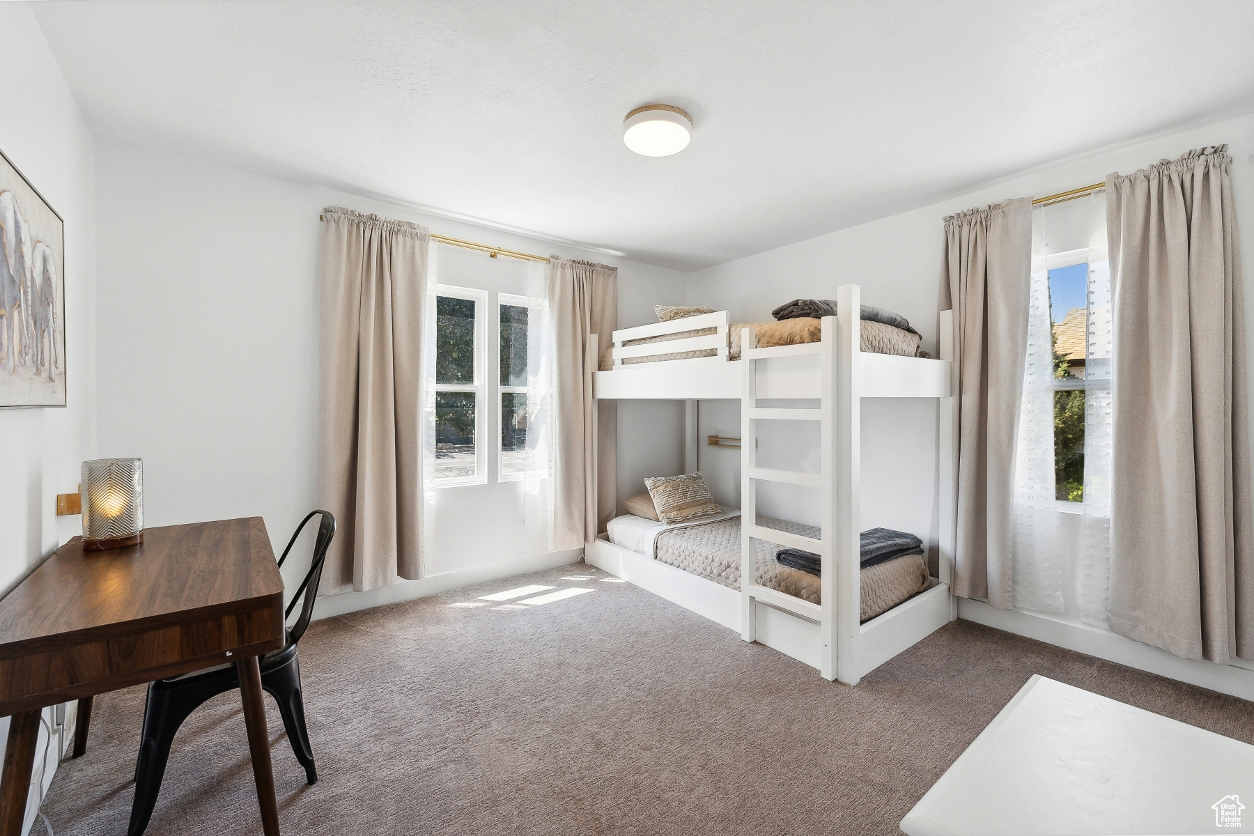 Salt Lake City, Utah 84109, United States, 6 Bedrooms Bedrooms, ,3 BathroomsBathrooms,Residential,Active,125586