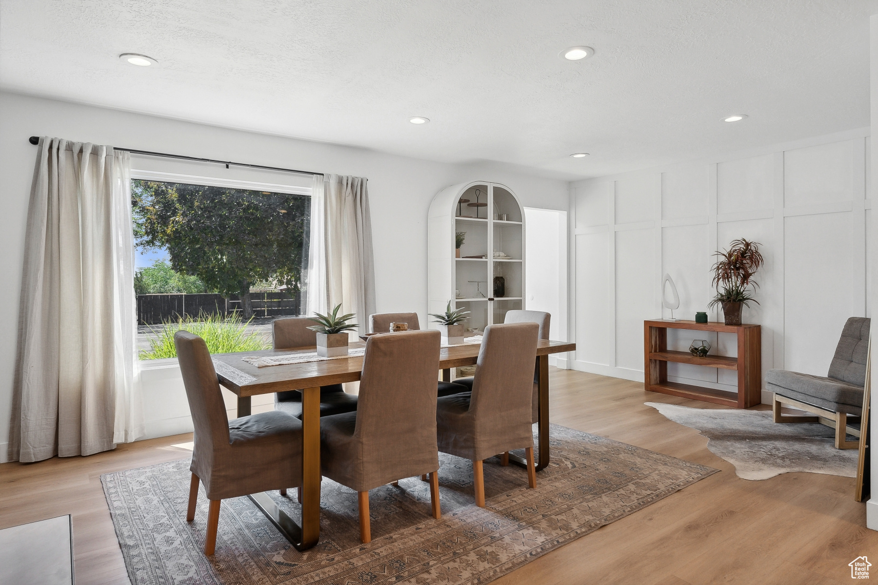 Salt Lake City, Utah 84109, United States, 6 Bedrooms Bedrooms, ,3 BathroomsBathrooms,Residential,Active,125586