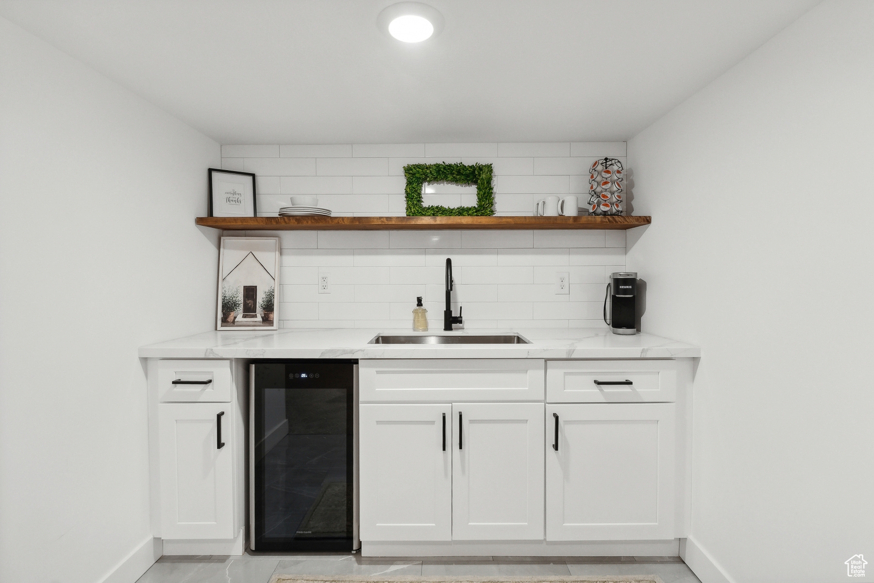 Salt Lake City, Utah 84109, United States, 6 Bedrooms Bedrooms, ,3 BathroomsBathrooms,Residential,Active,125586