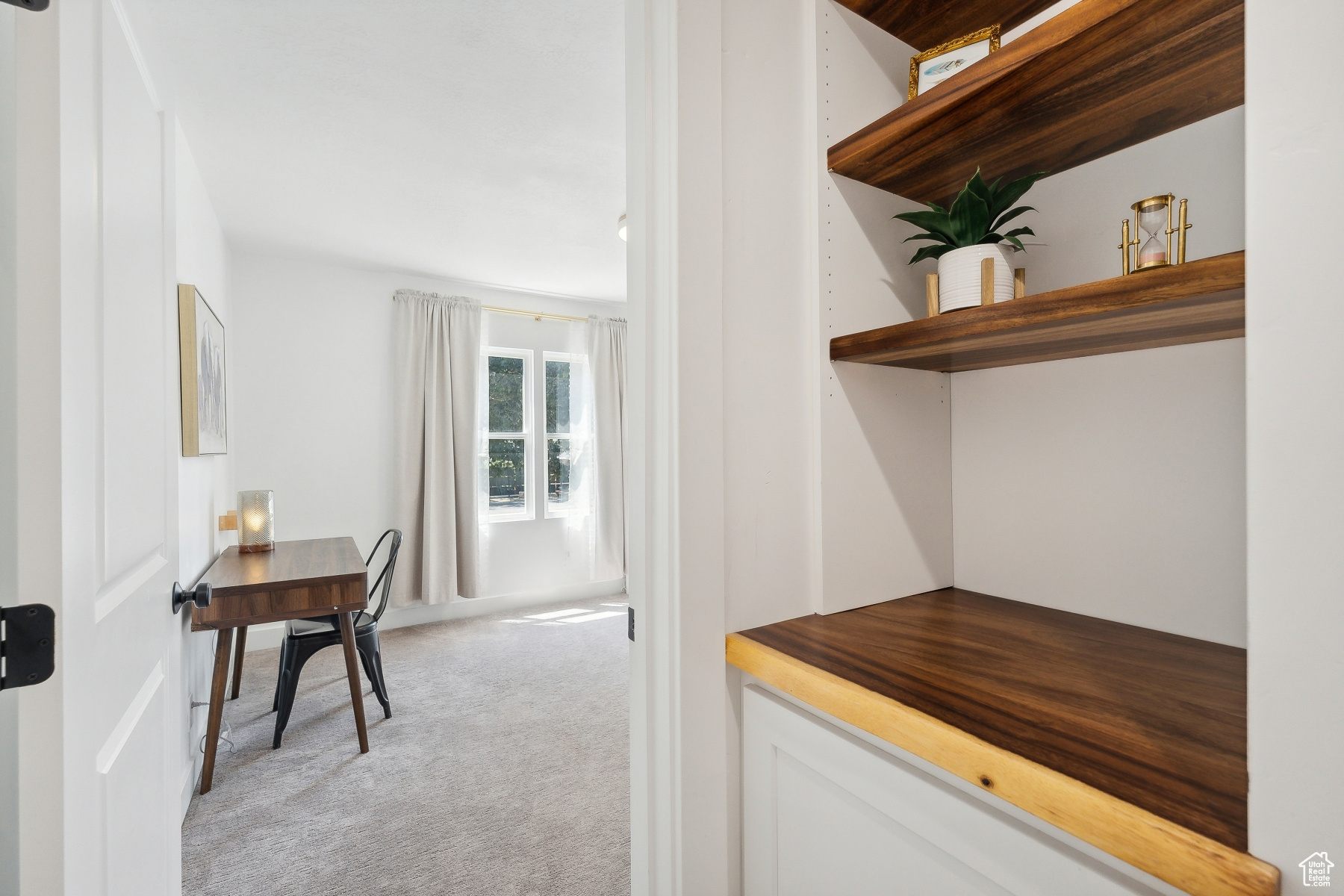 Salt Lake City, Utah 84109, United States, 6 Bedrooms Bedrooms, ,3 BathroomsBathrooms,Residential,Active,125586