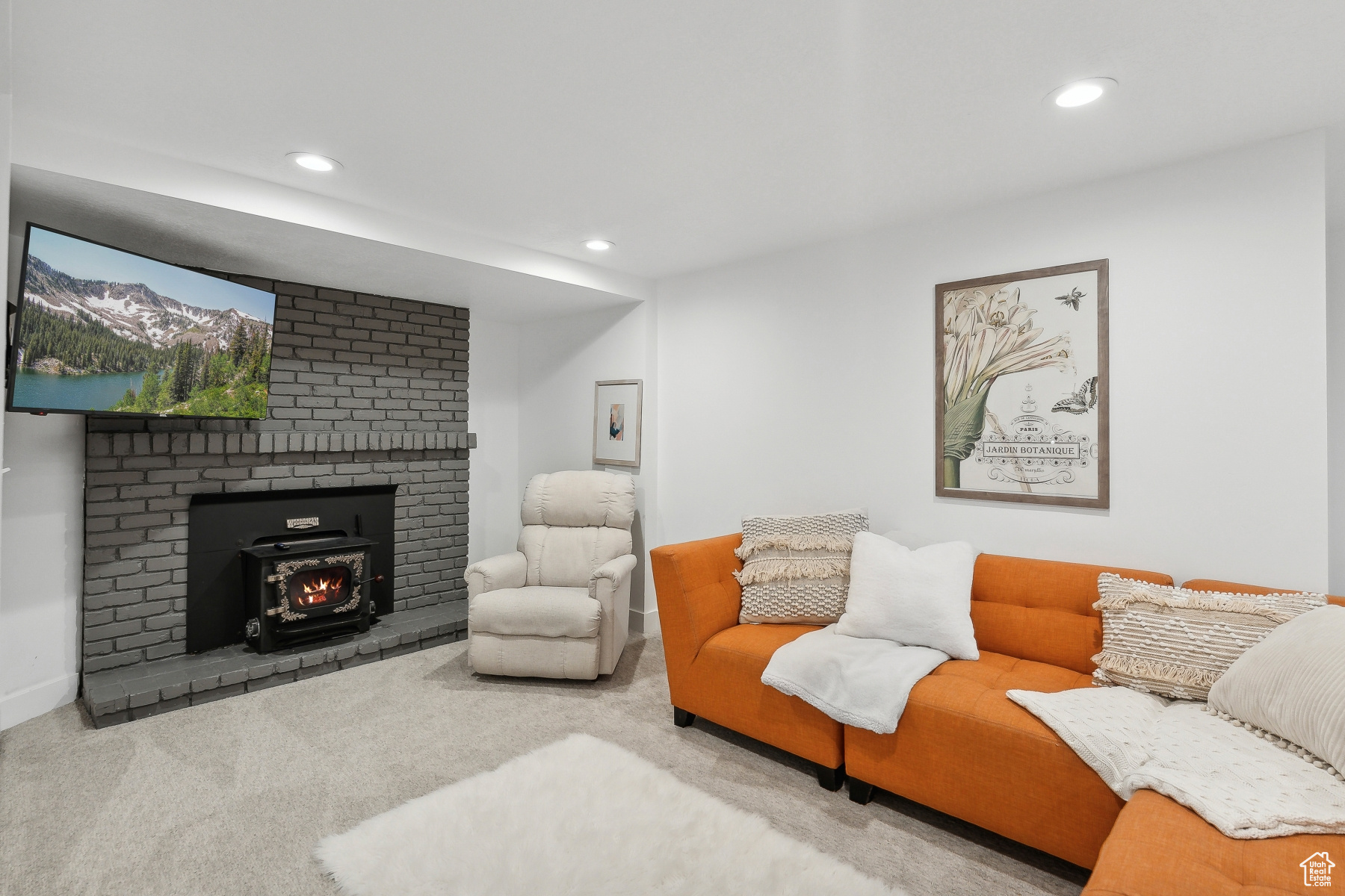 Salt Lake City, Utah 84109, United States, 6 Bedrooms Bedrooms, ,3 BathroomsBathrooms,Residential,Active,125586