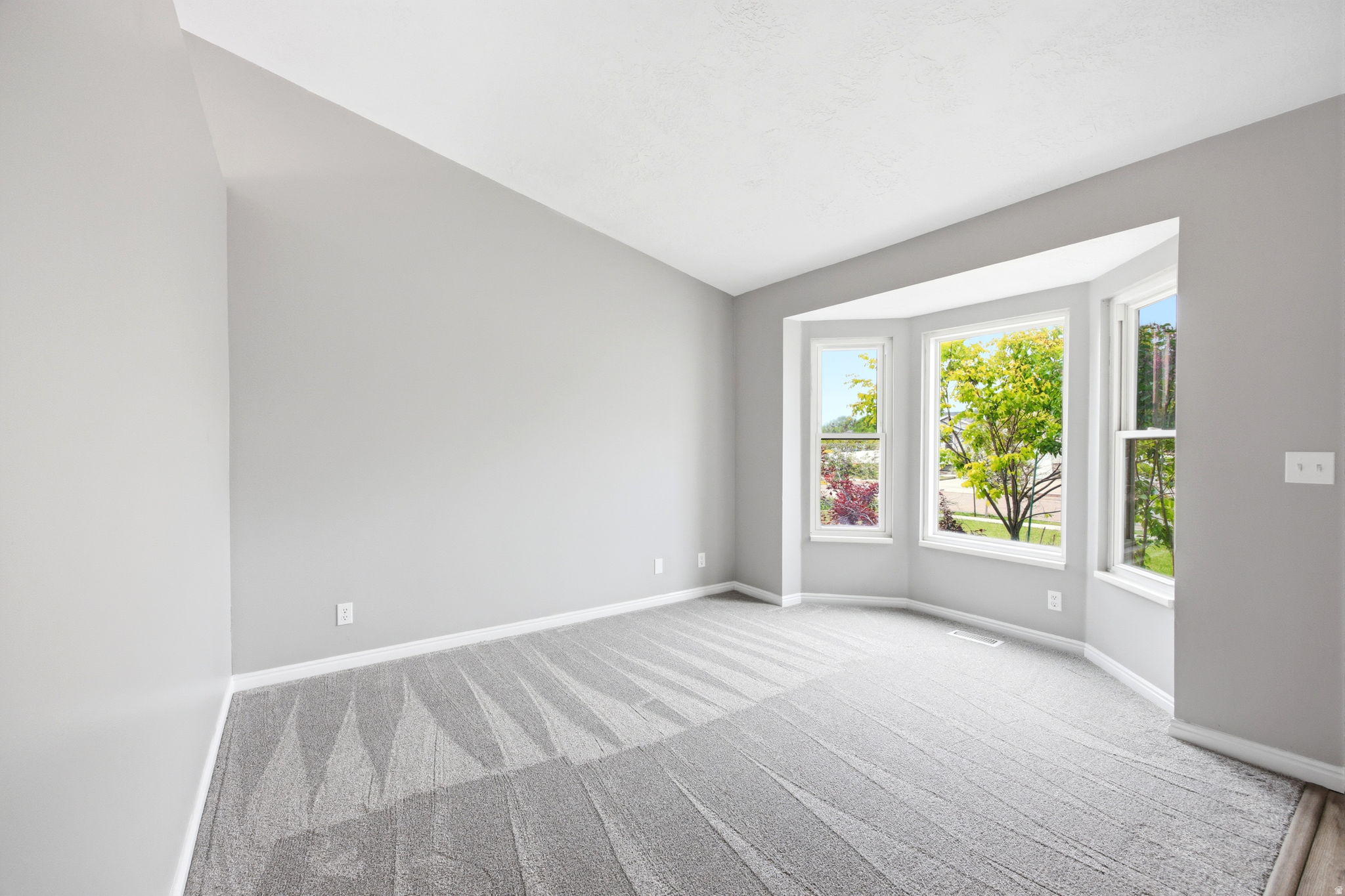 ENSIGN PARK - Residential