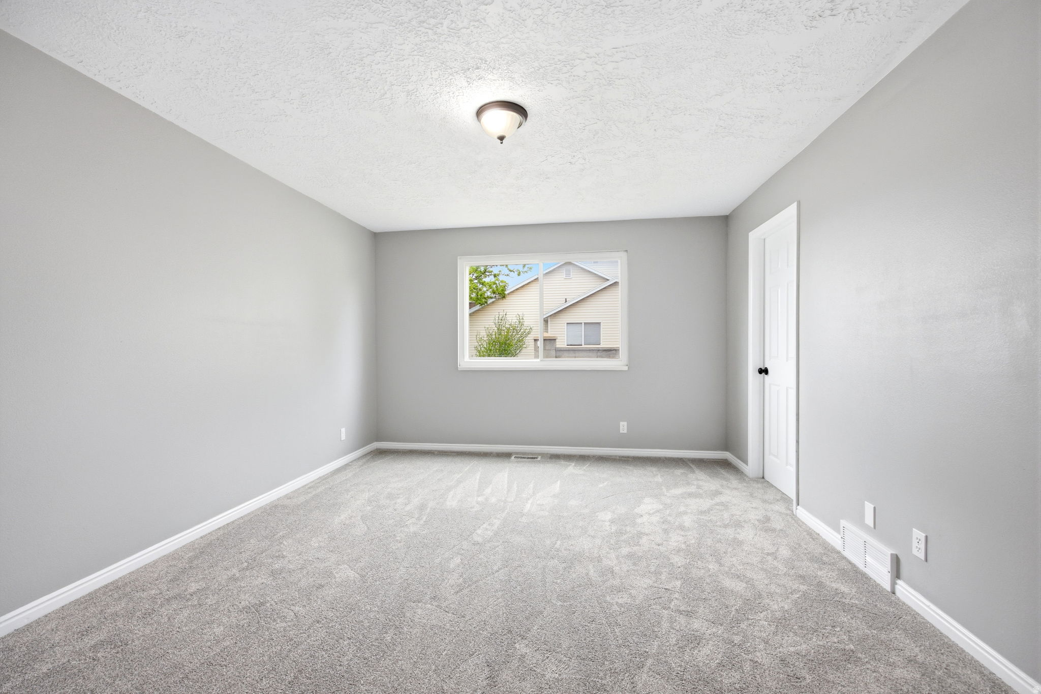 ENSIGN PARK - Residential