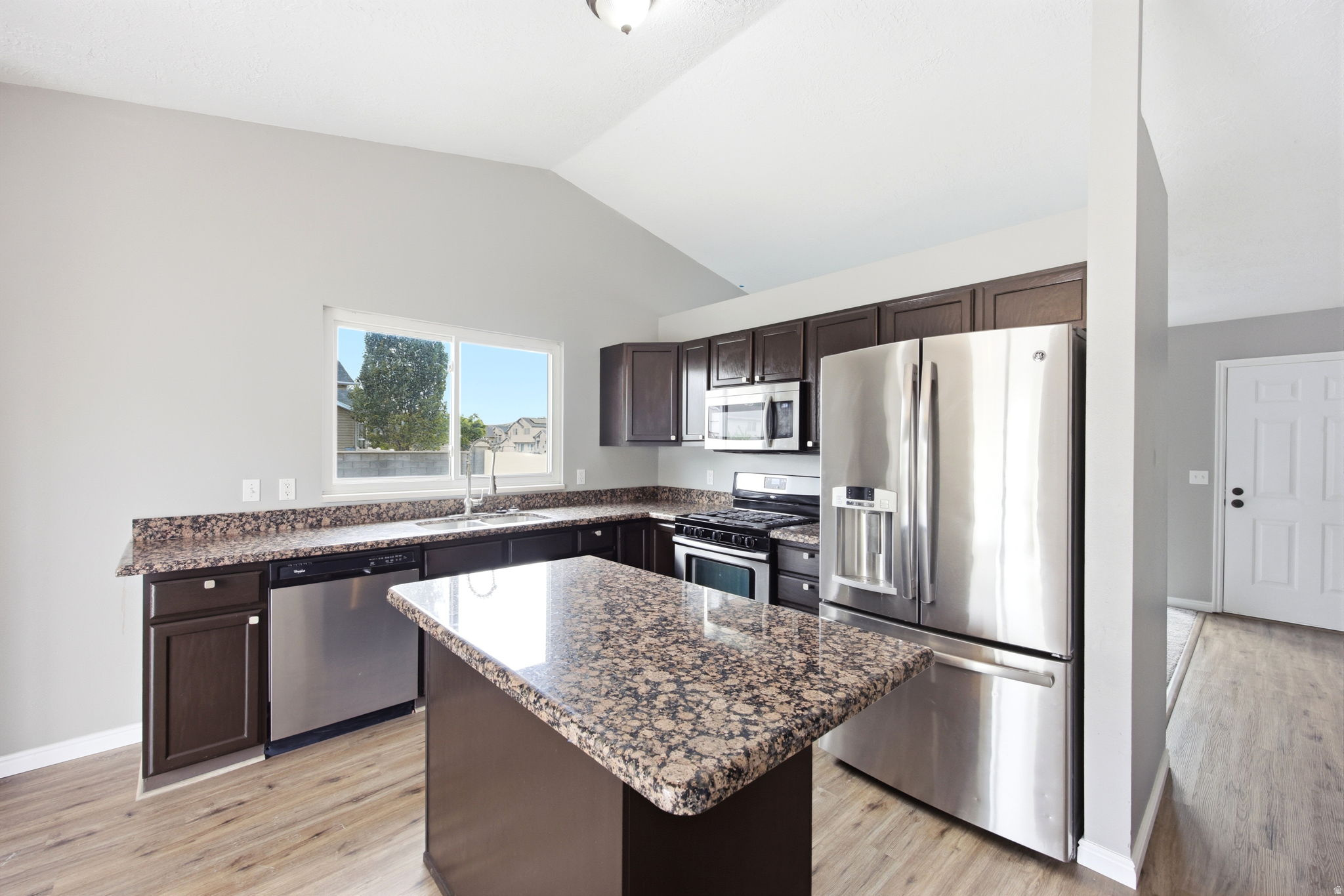 ENSIGN PARK - Residential