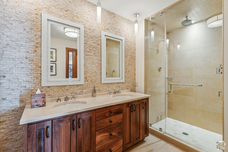 ST. REGIS - Residential