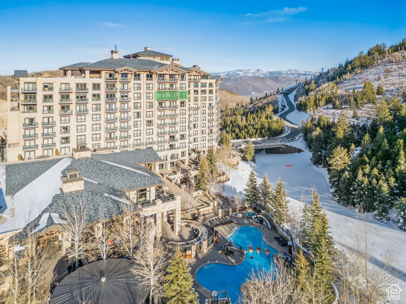 ST. REGIS - Residential