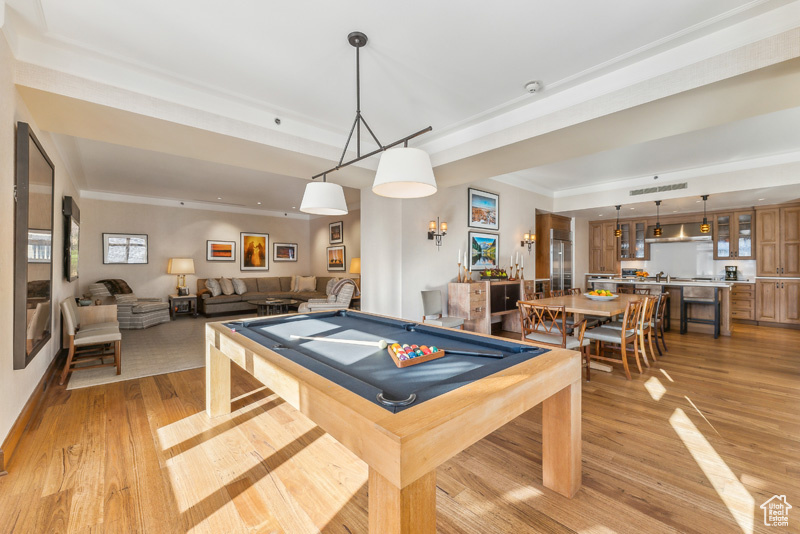 ST. REGIS - Residential