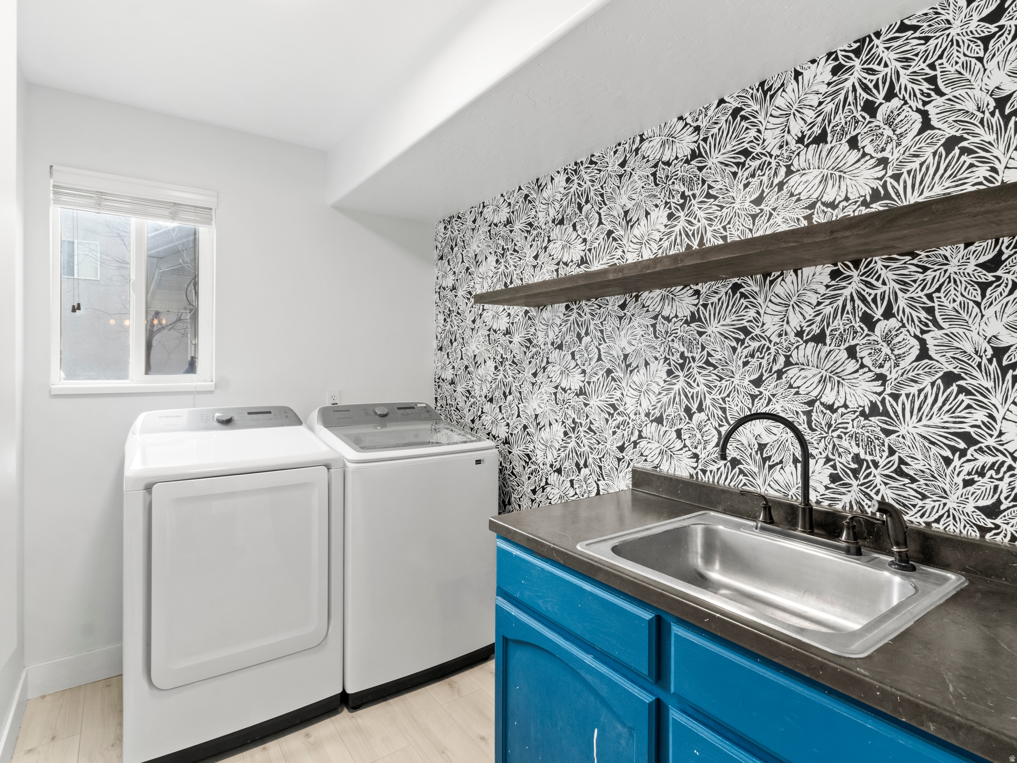 LINCOLN ESTATES - Residential