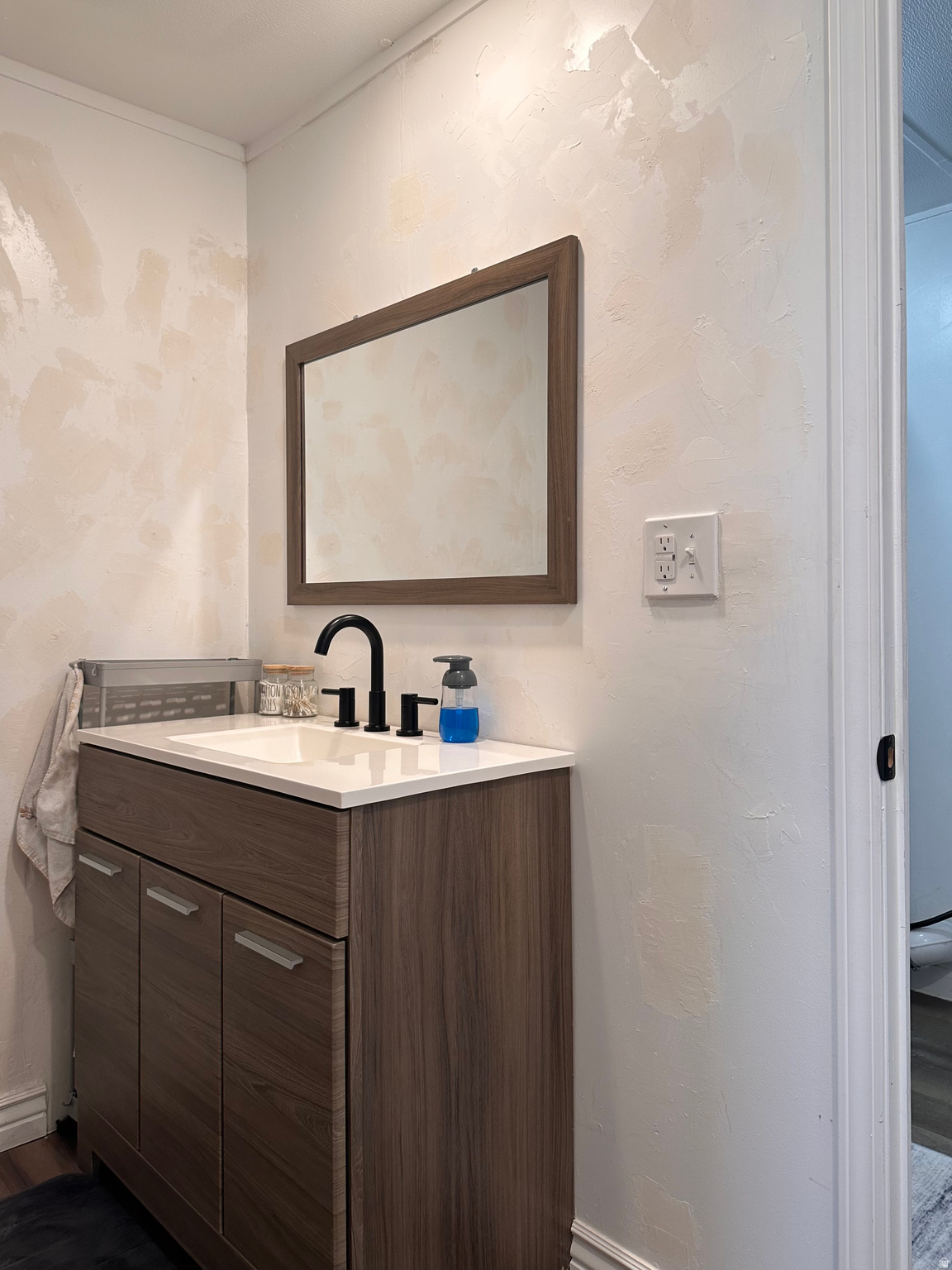 MILE HIGH - Residential