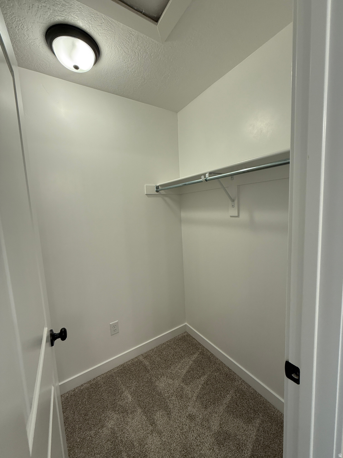 MEADOWBROOK - Residential