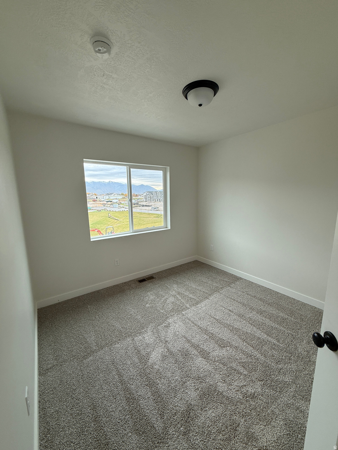 MEADOWBROOK - Residential