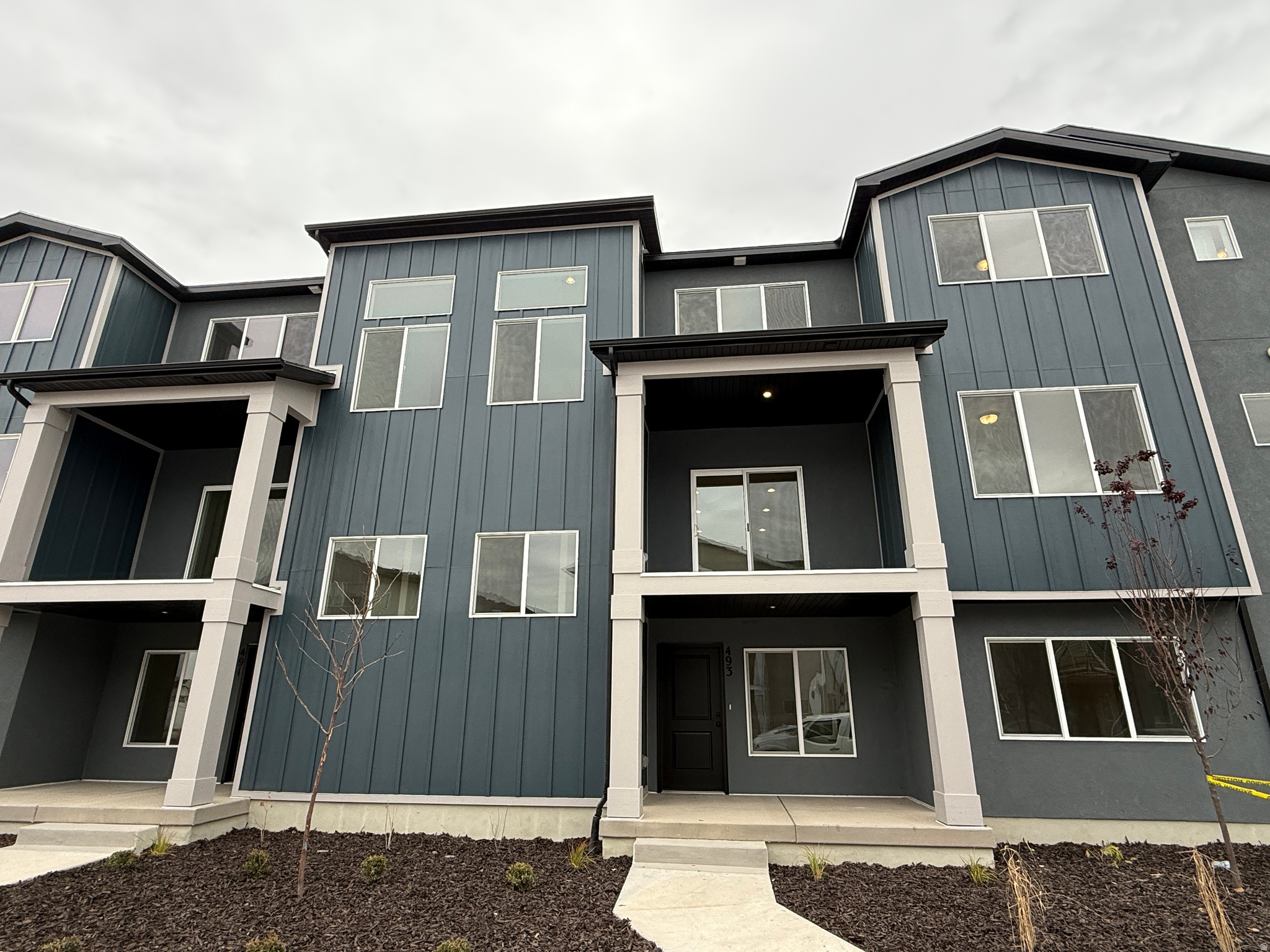 MEADOWBROOK - Residential