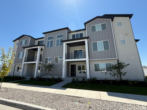 Tiny photo for 493 S 800 W #403, American Fork, UT 84003 (MLS # 2119281)