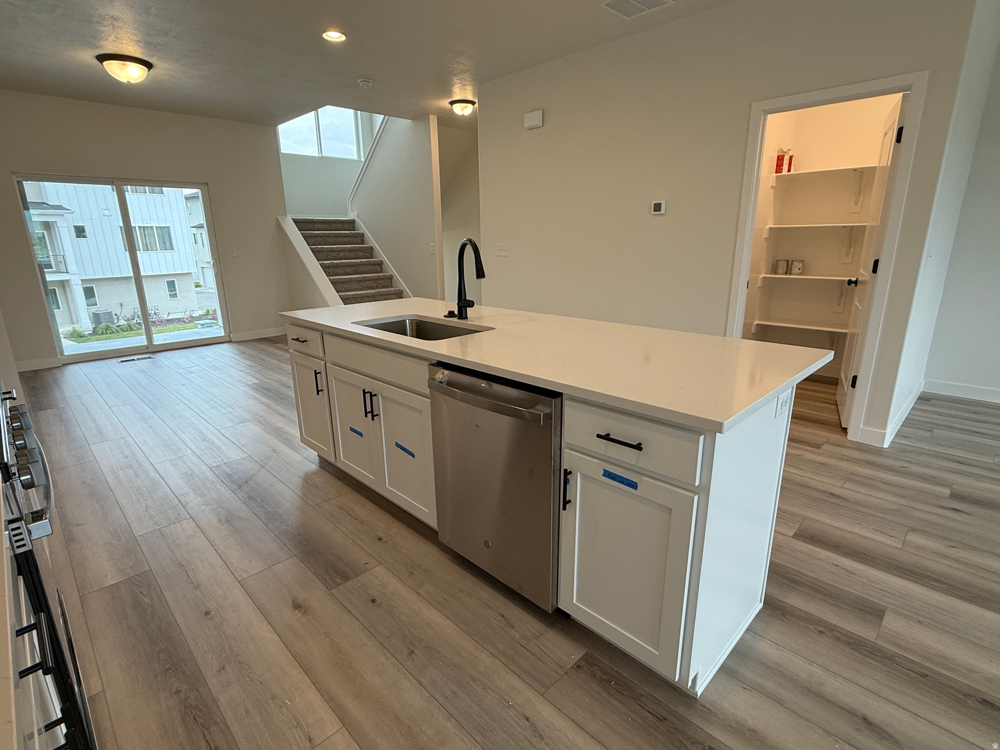 MEADOWBROOK - Residential