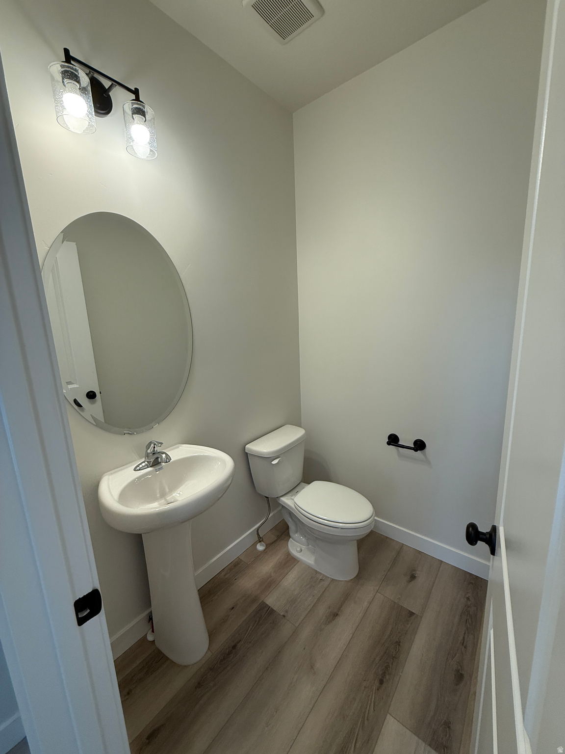 MEADOWBROOK - Residential