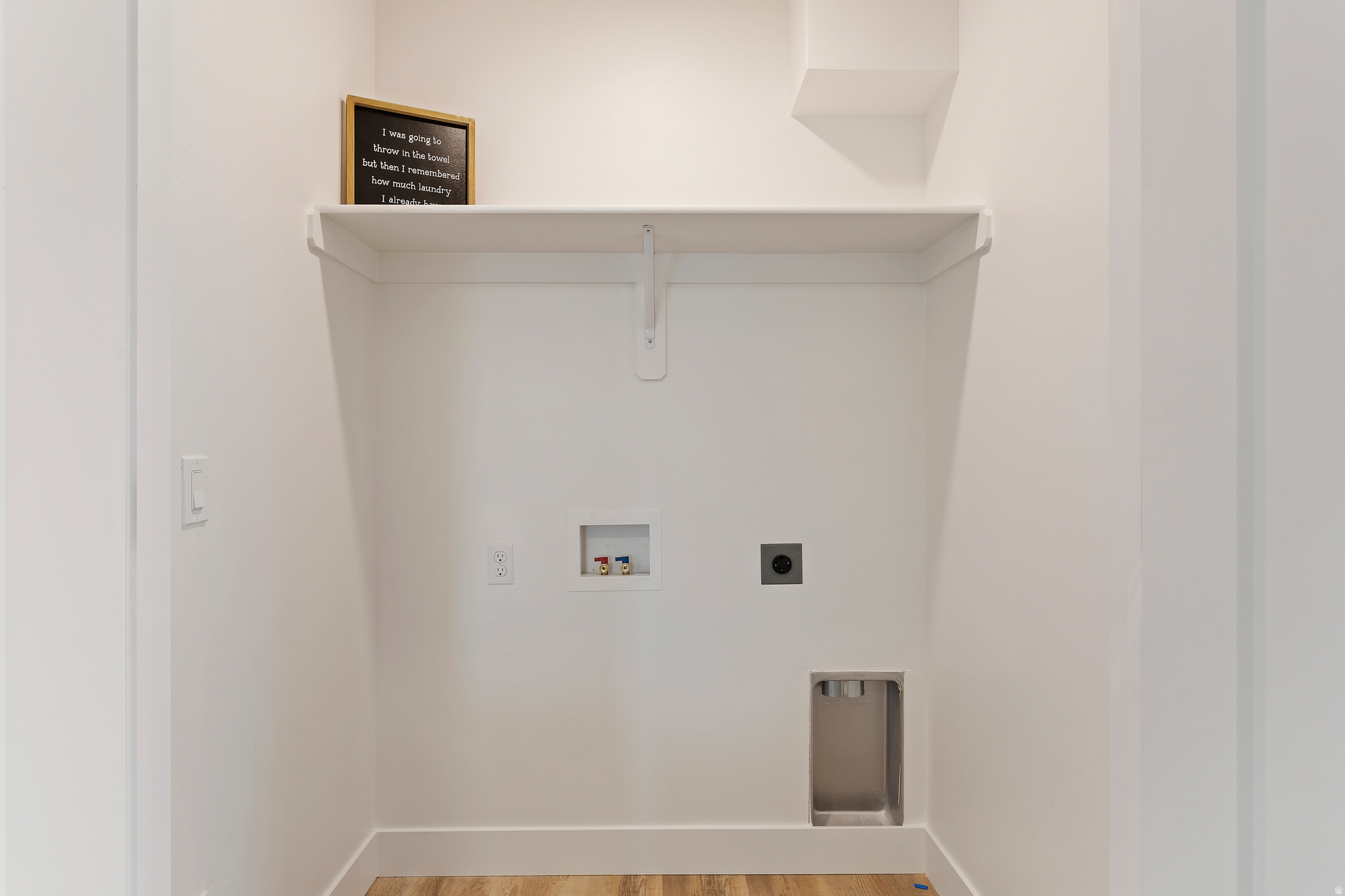 RC'S PARKWEST - Residential