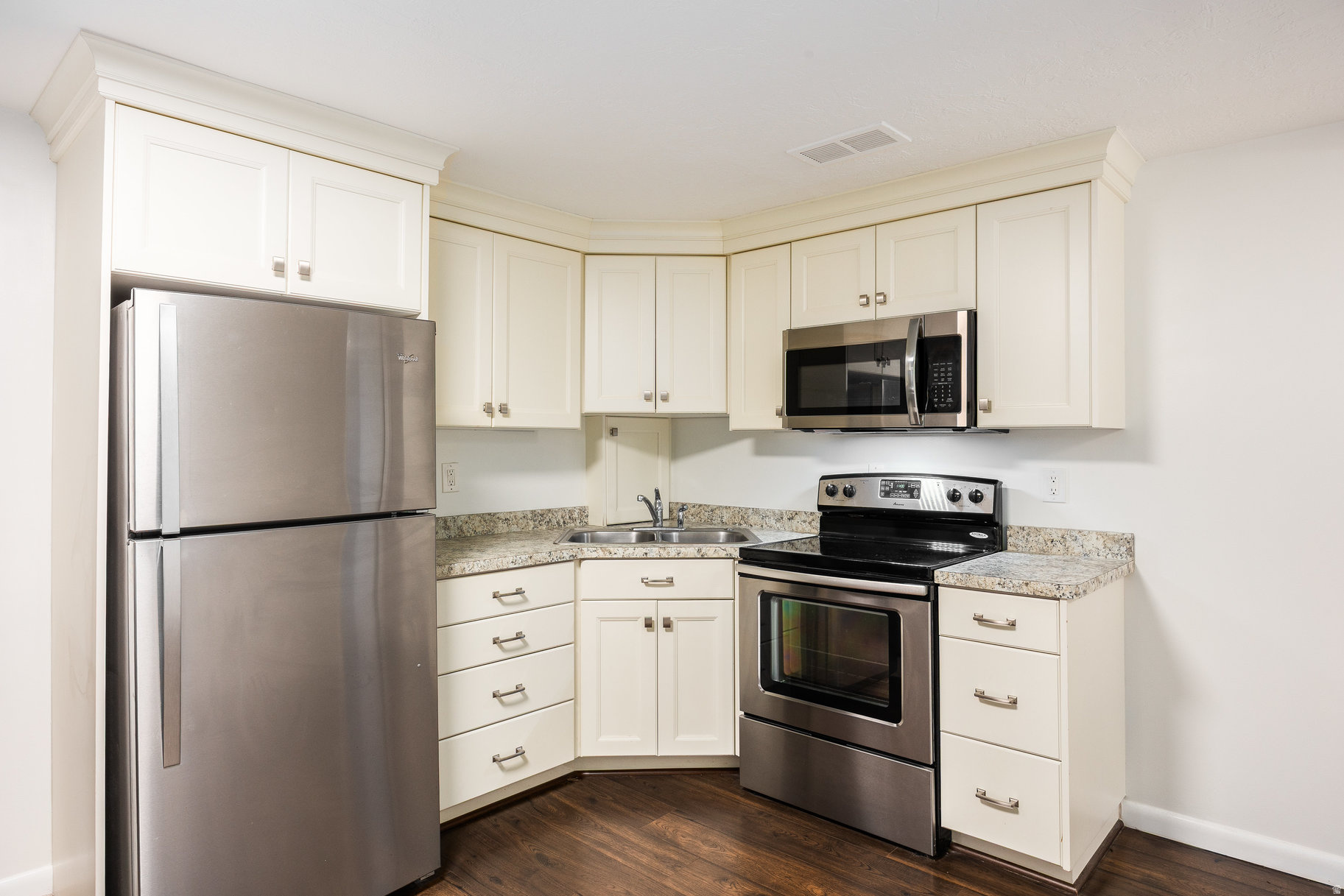 WHITE CITY - Residential