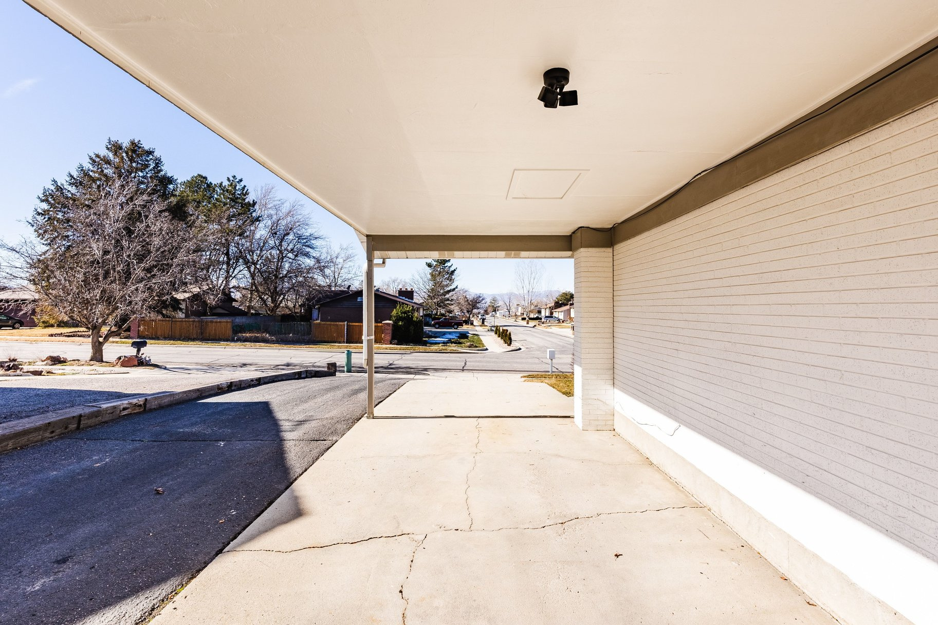 WHITE CITY - Residential