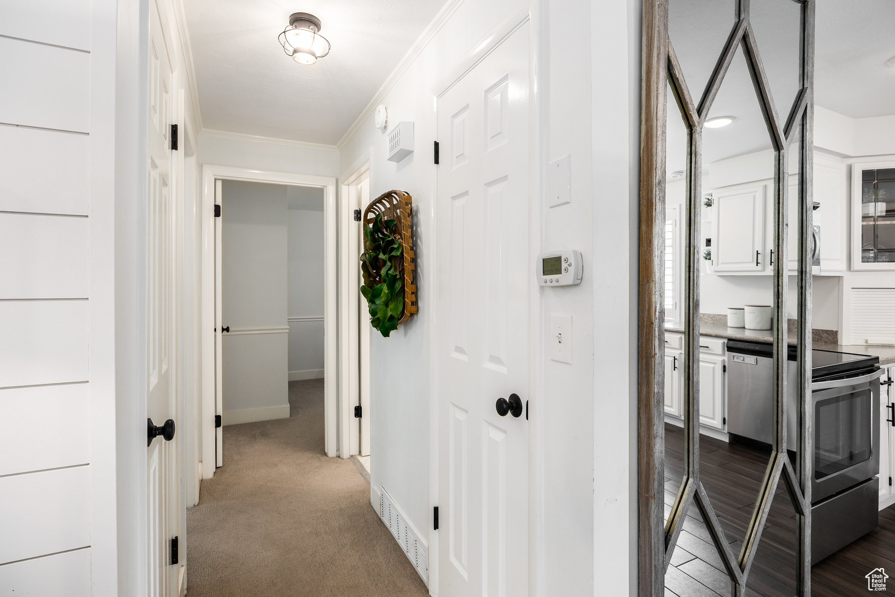 WHITE CITY - Residential