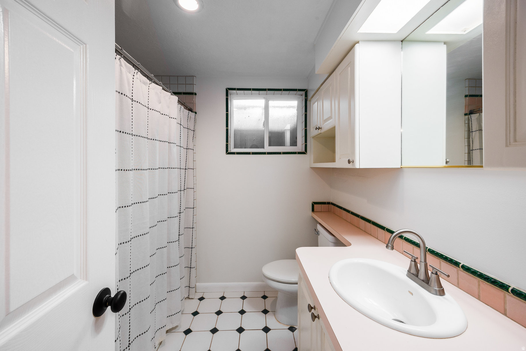 WHITE CITY - Residential