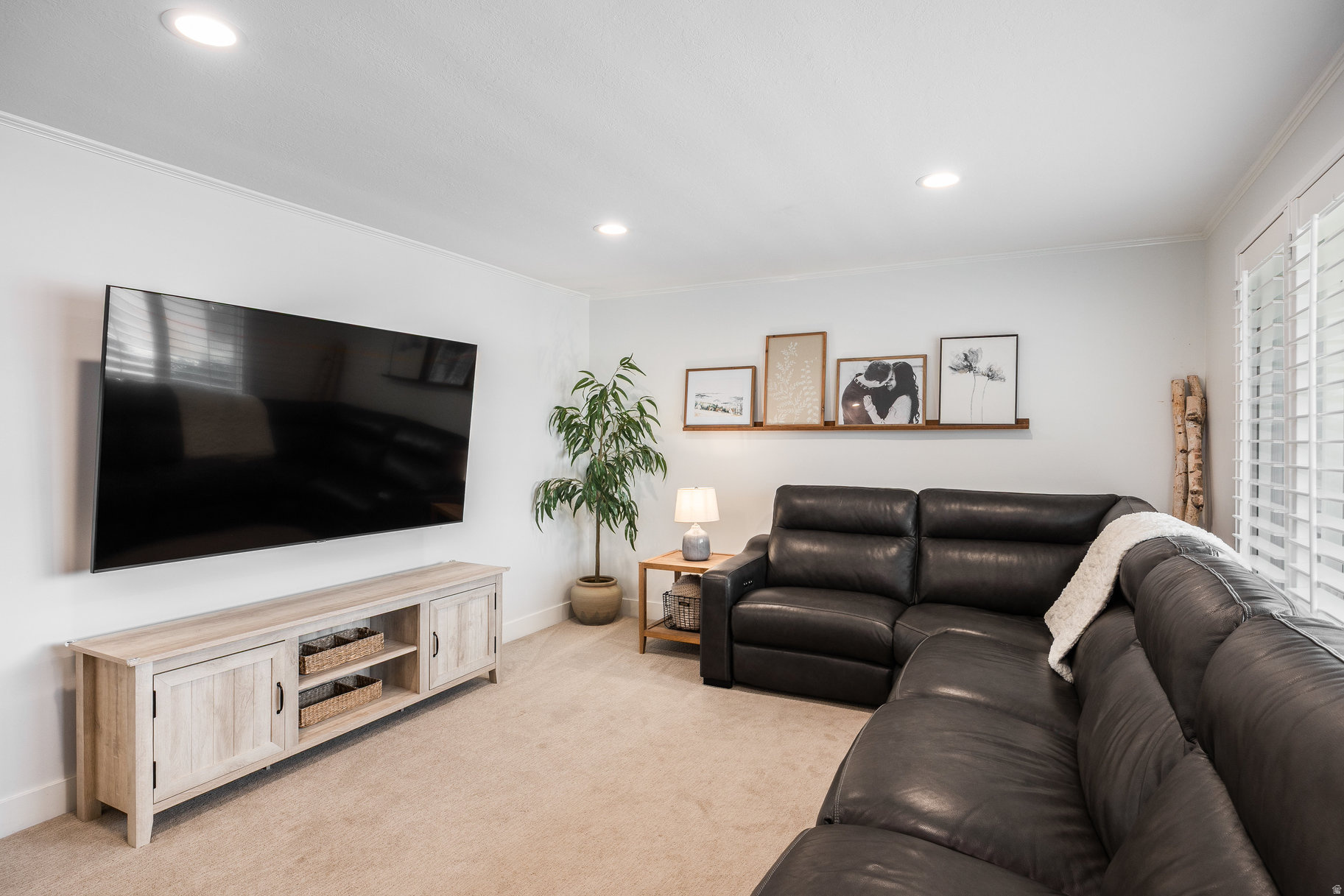 WHITE CITY - Residential