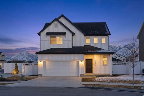 Tiny photo for 2002 WREN CIR, Logan, UT 84339 (MLS # 2141613)