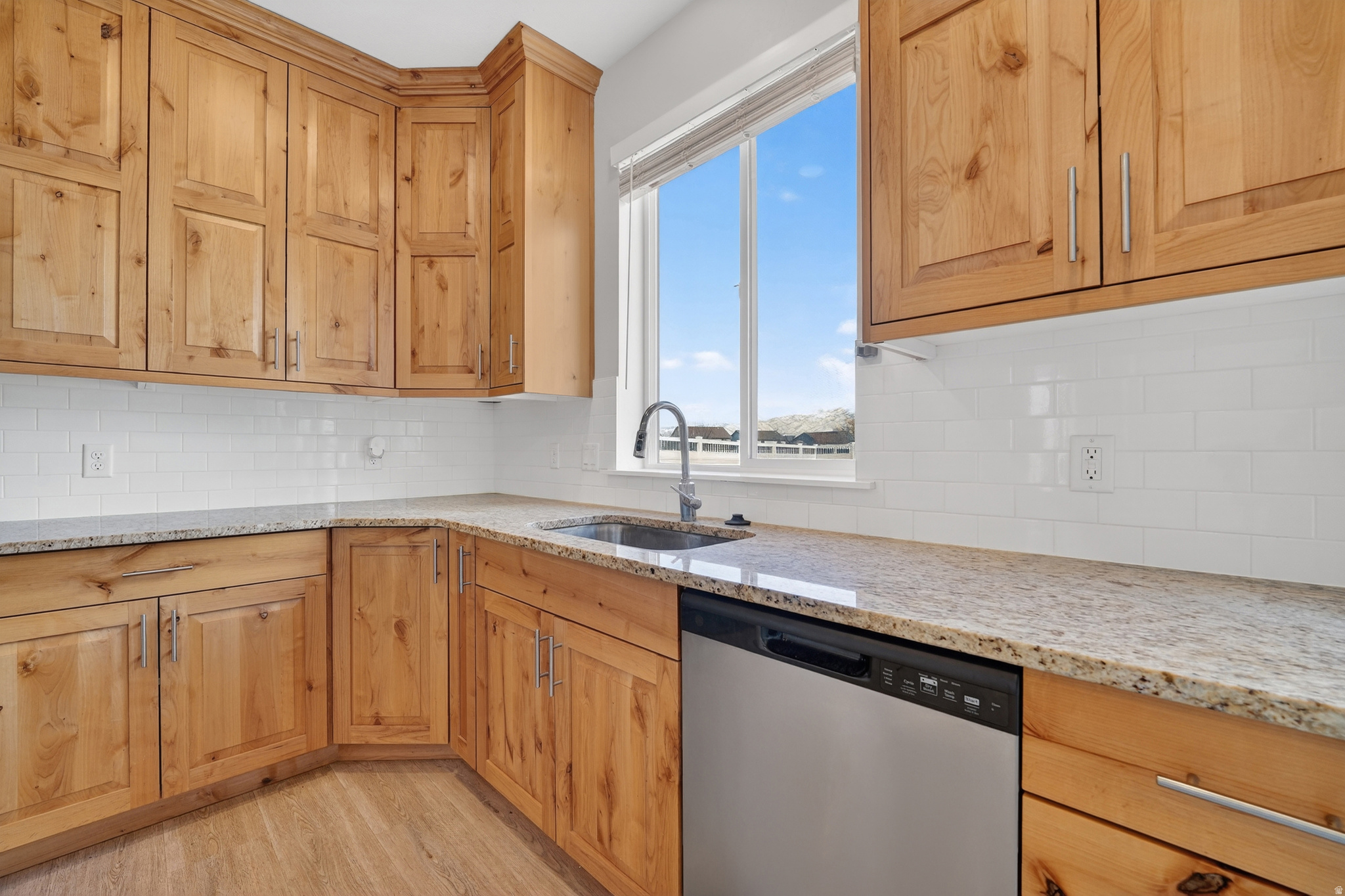 MEADOWBROOK - Residential