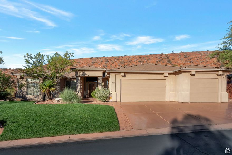 Great home! nestled at the foot of Red Cliffs .  Tuacahn Theater, and hiking  HOA amenities include: clubhouse (large gathering area, kitchen, indoor pool, hot tub, fitness center), as well as 2 outdoor pools, green space, front yard maintenance.
