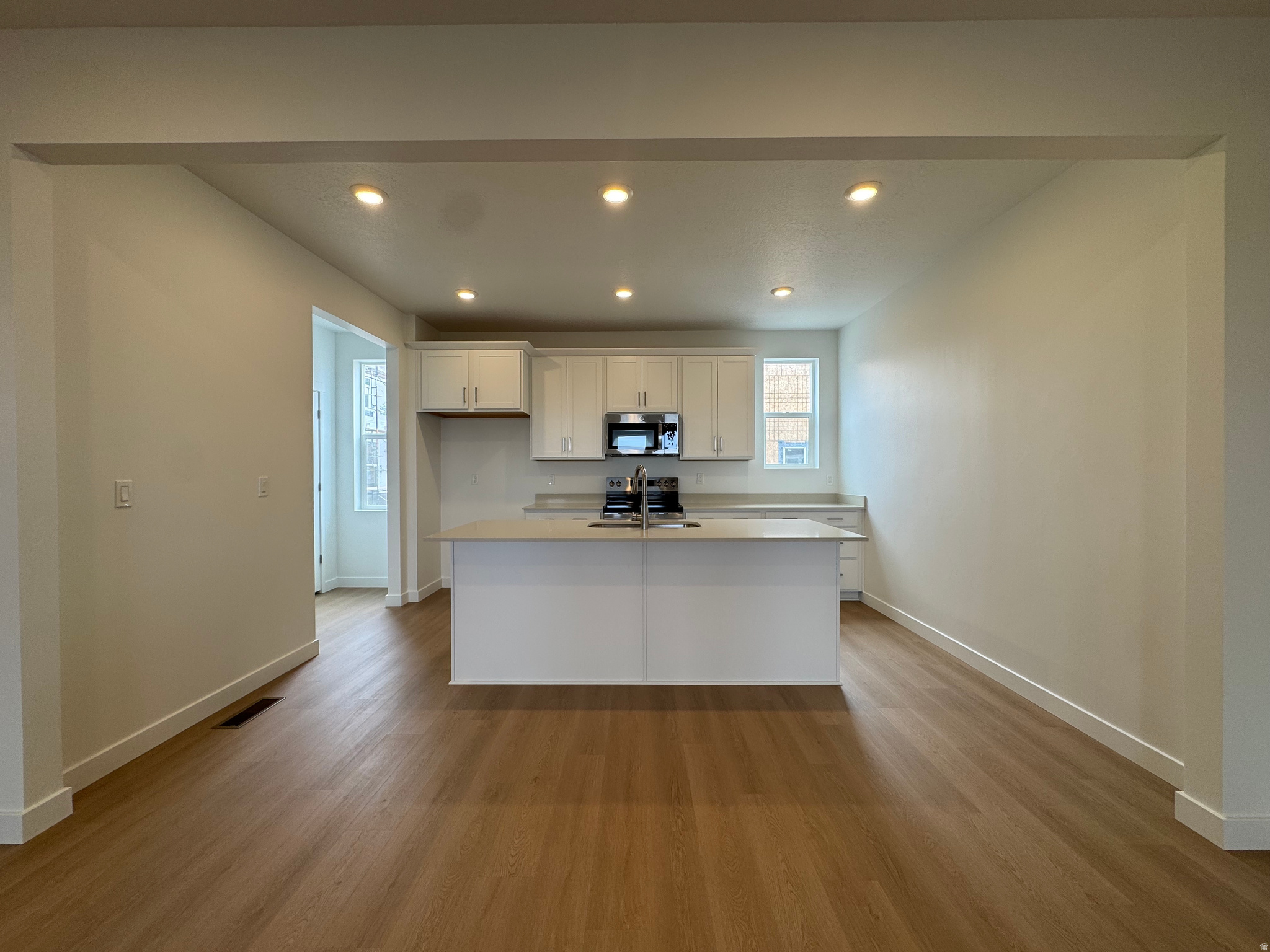 TRAILSIDE - Residential
