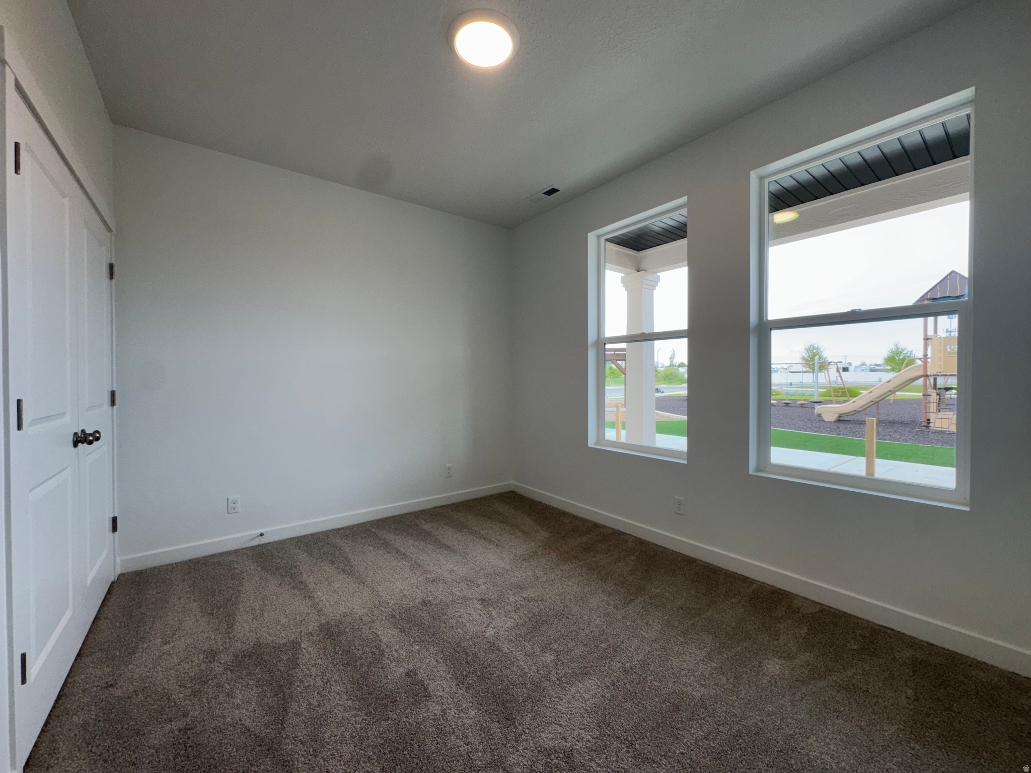 TRAILSIDE - Residential
