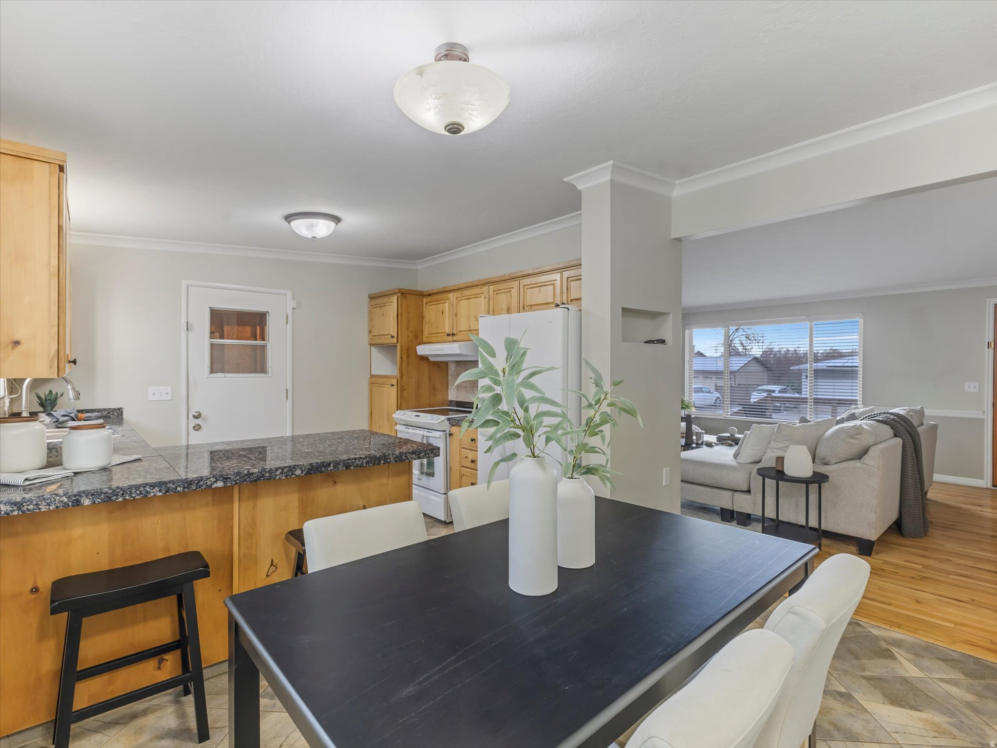 SAGE HILL - Residential