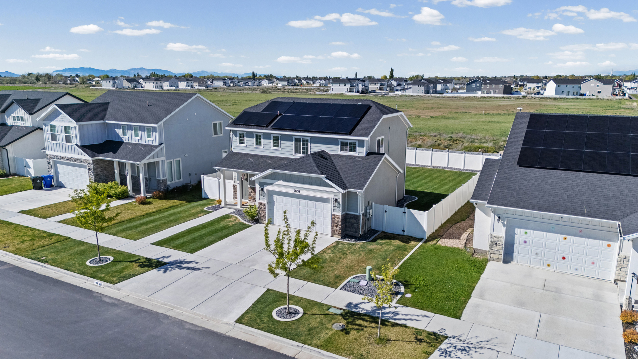 THE FIELDS - Residential