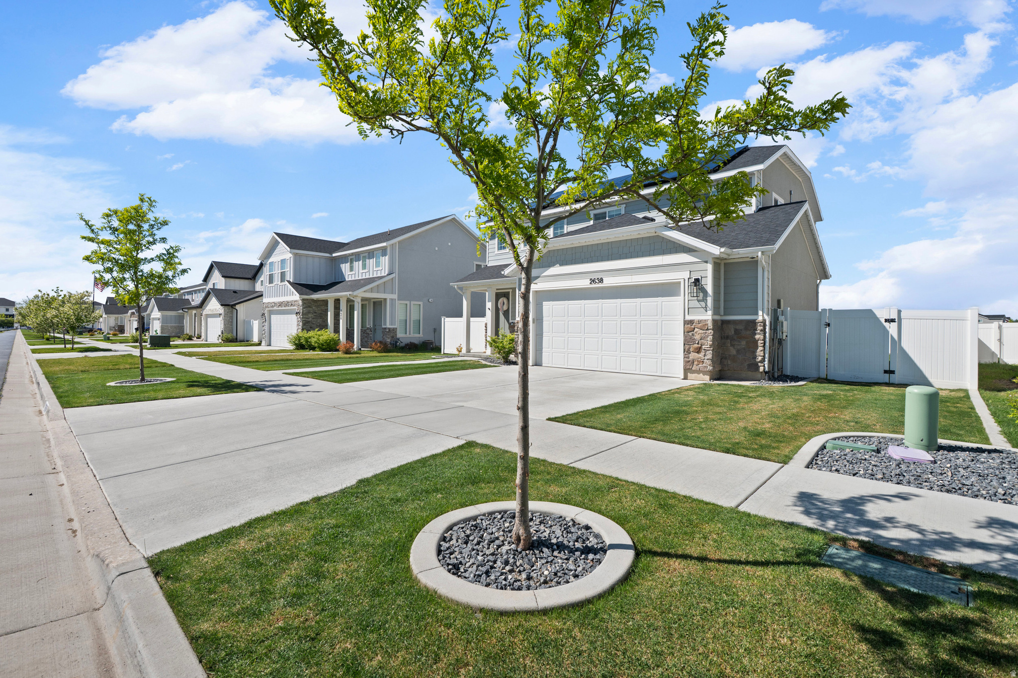 THE FIELDS - Residential