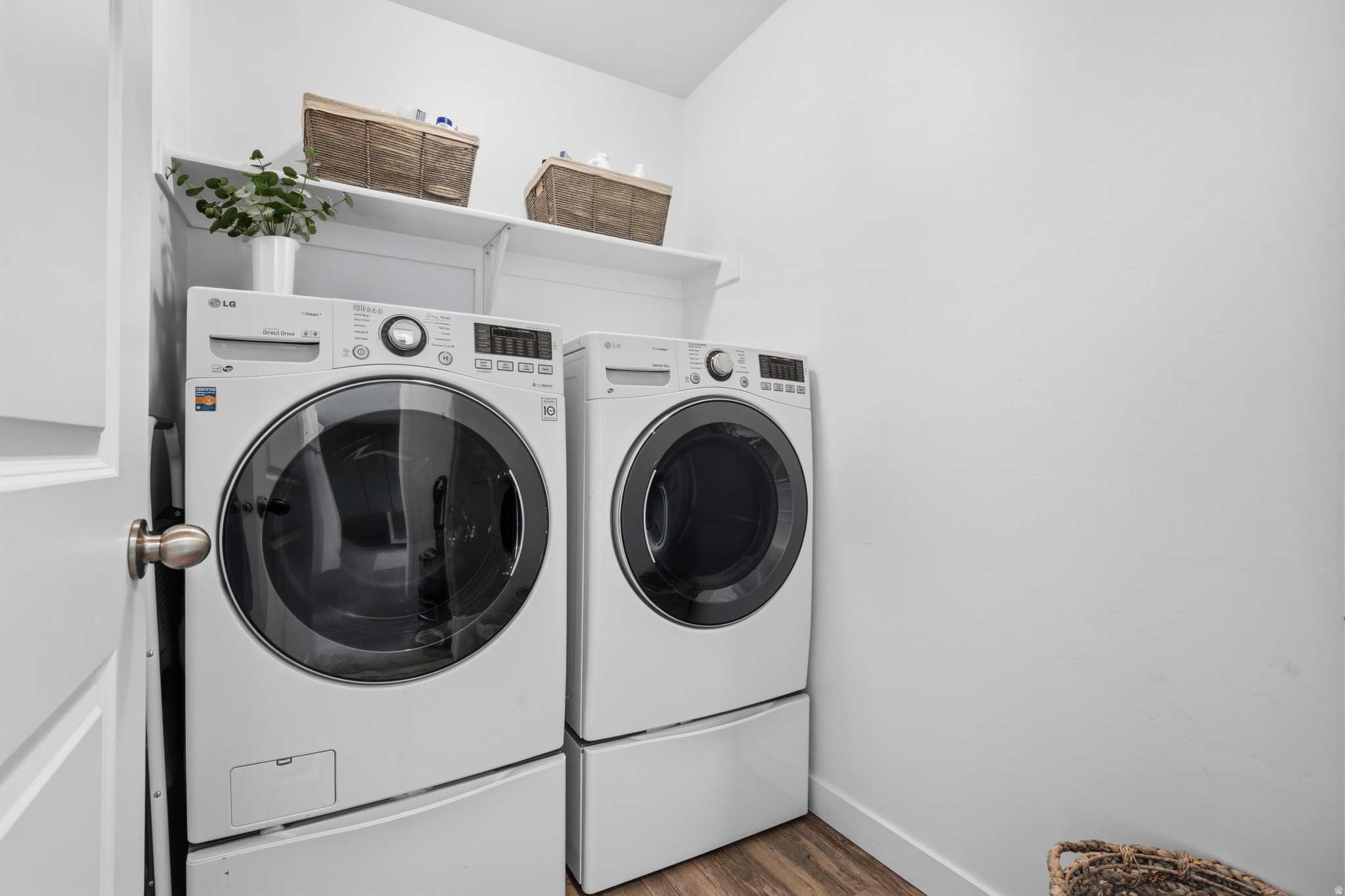 THE FIELDS - Residential