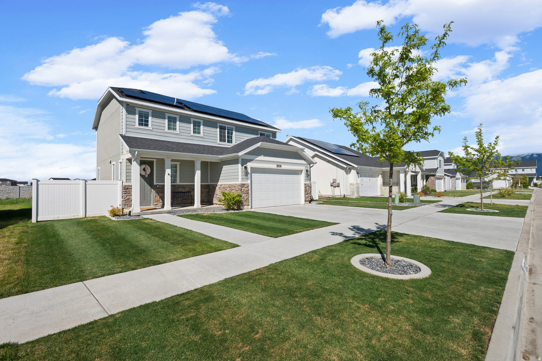 THE FIELDS - Residential