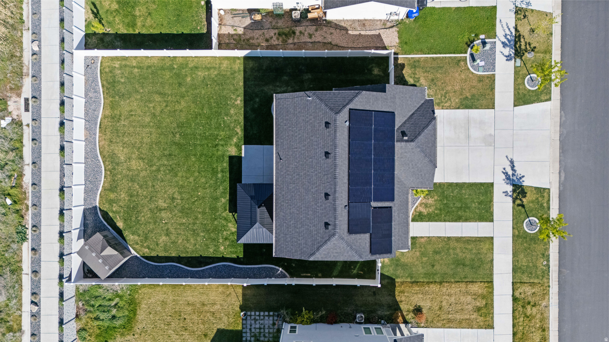 THE FIELDS - Residential