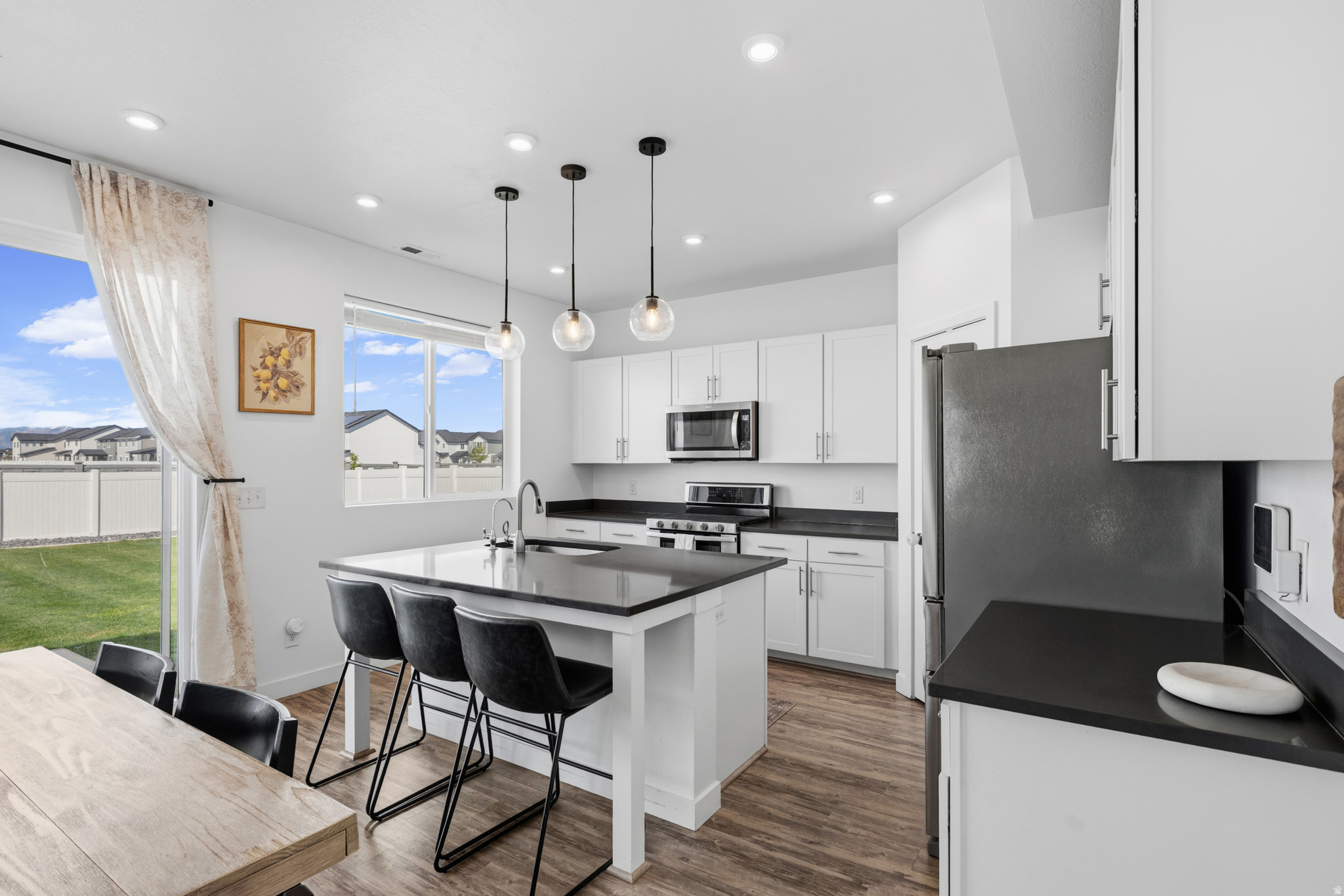 THE FIELDS - Residential