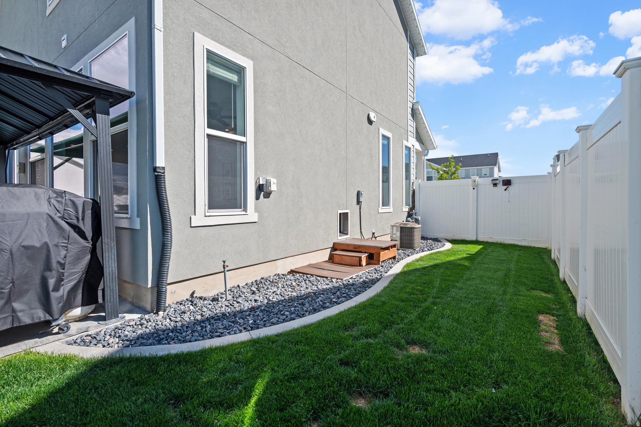 THE FIELDS - Residential