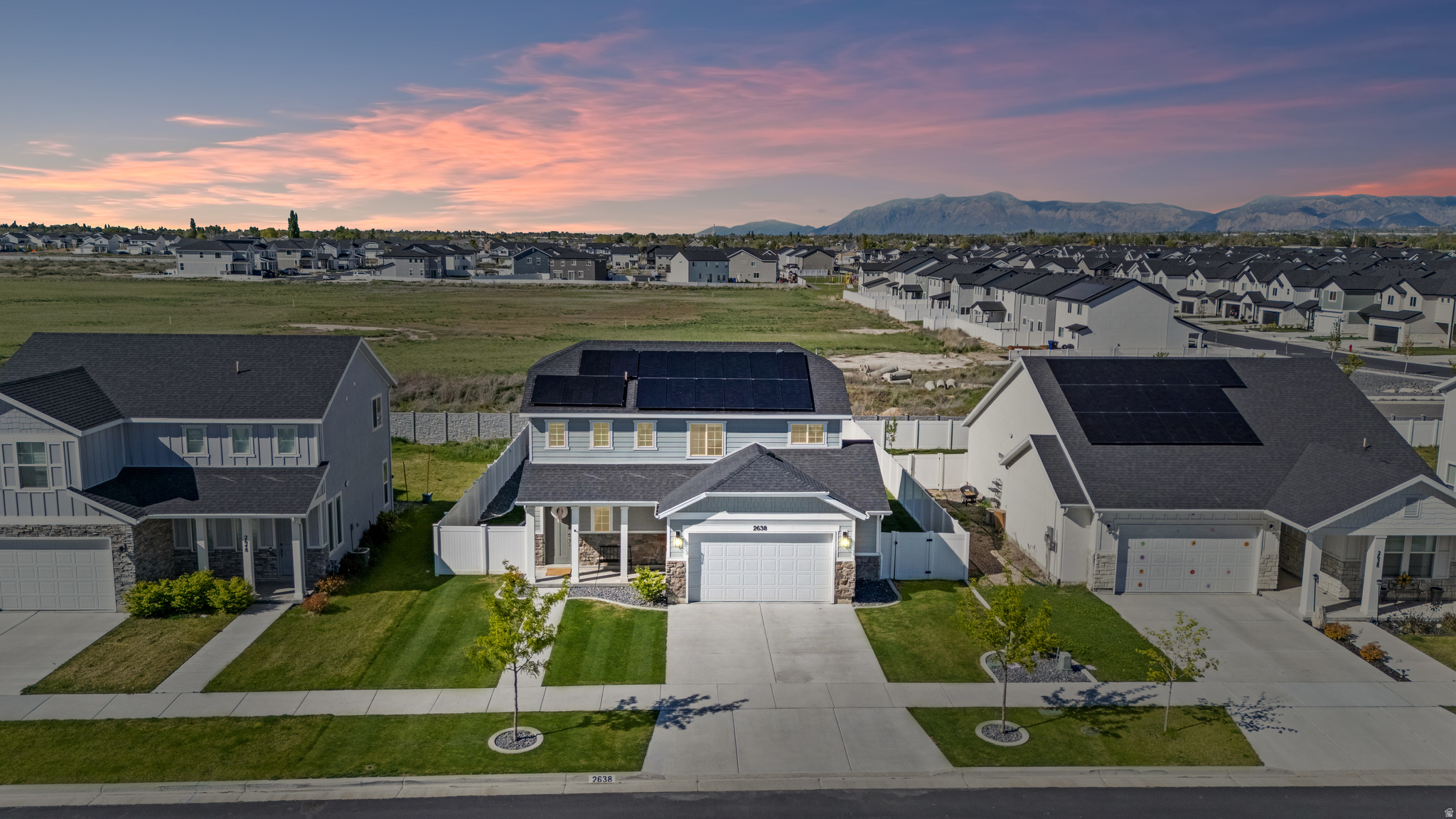 THE FIELDS - Residential