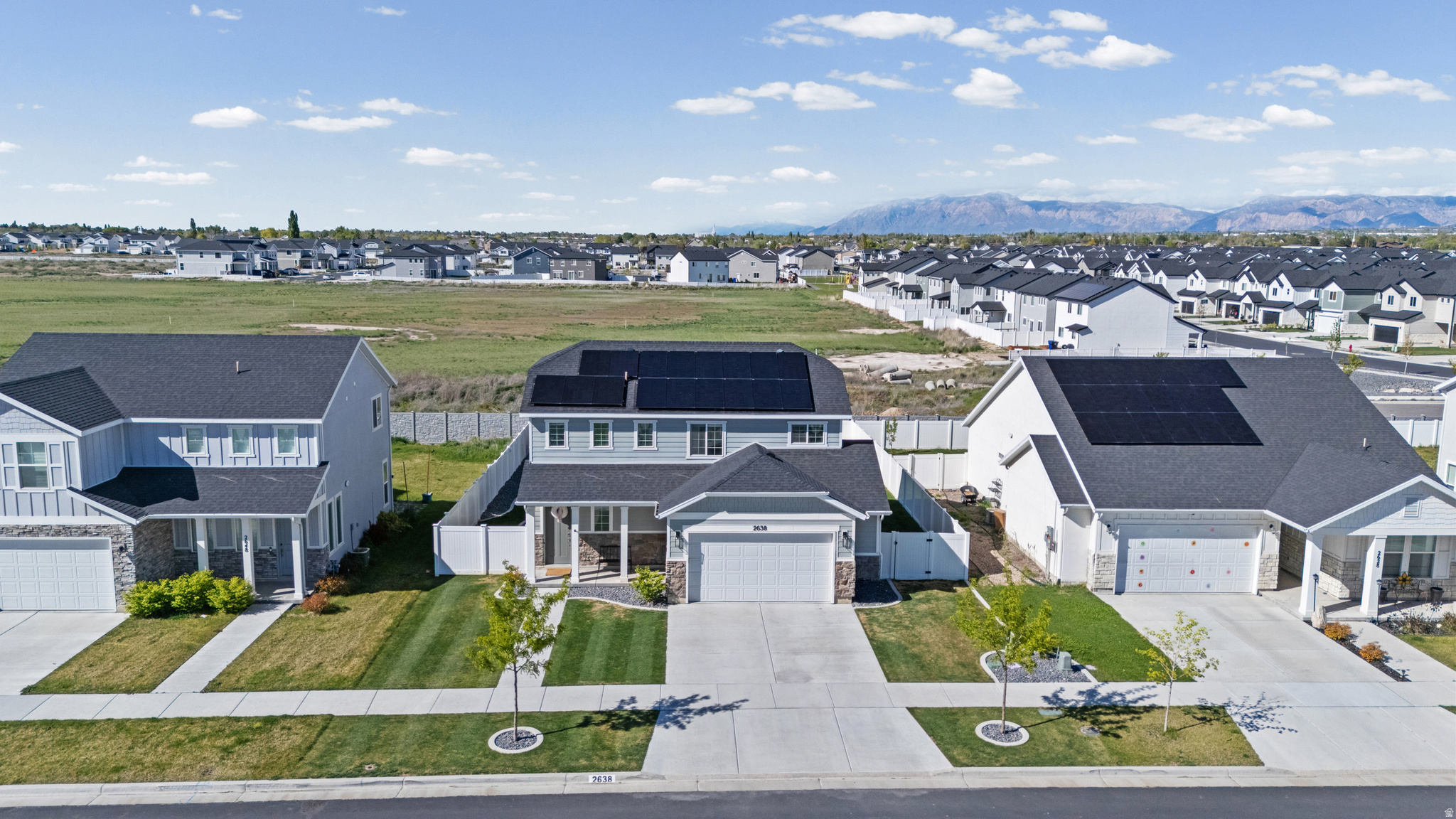 THE FIELDS - Residential