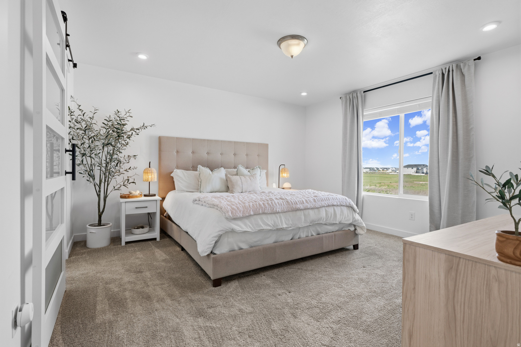 THE FIELDS - Residential