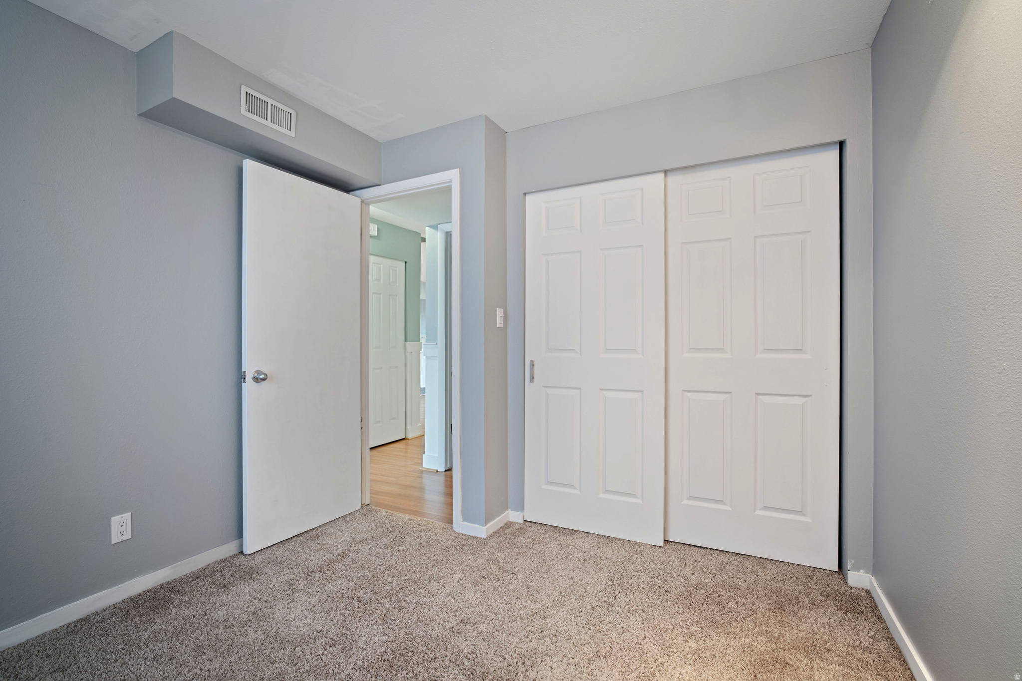 WILLOWBROOK - Residential