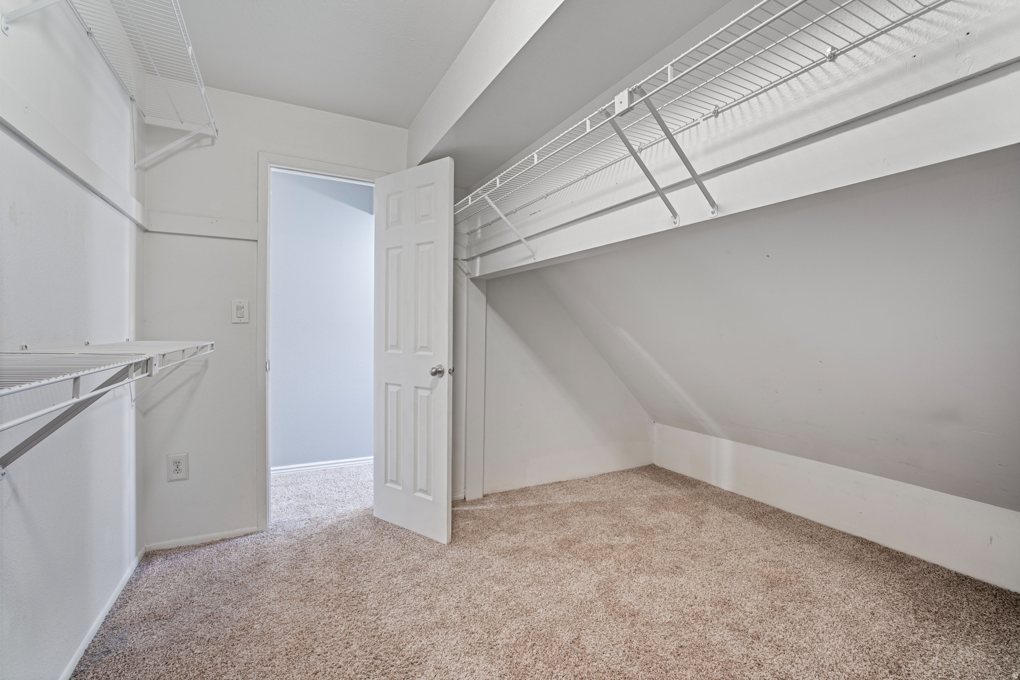 WILLOWBROOK - Residential