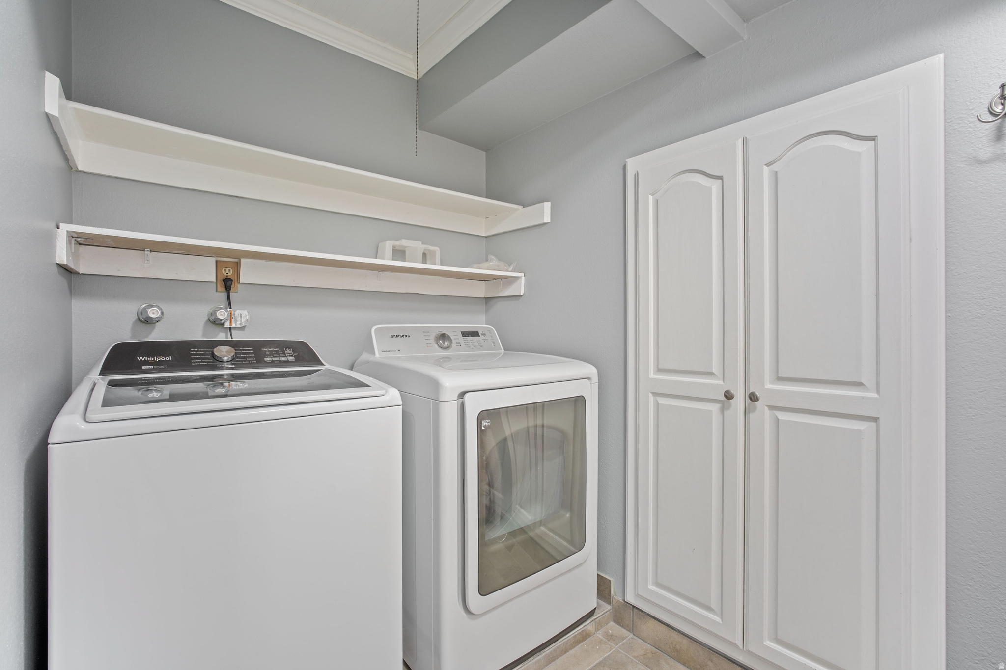 WILLOWBROOK - Residential