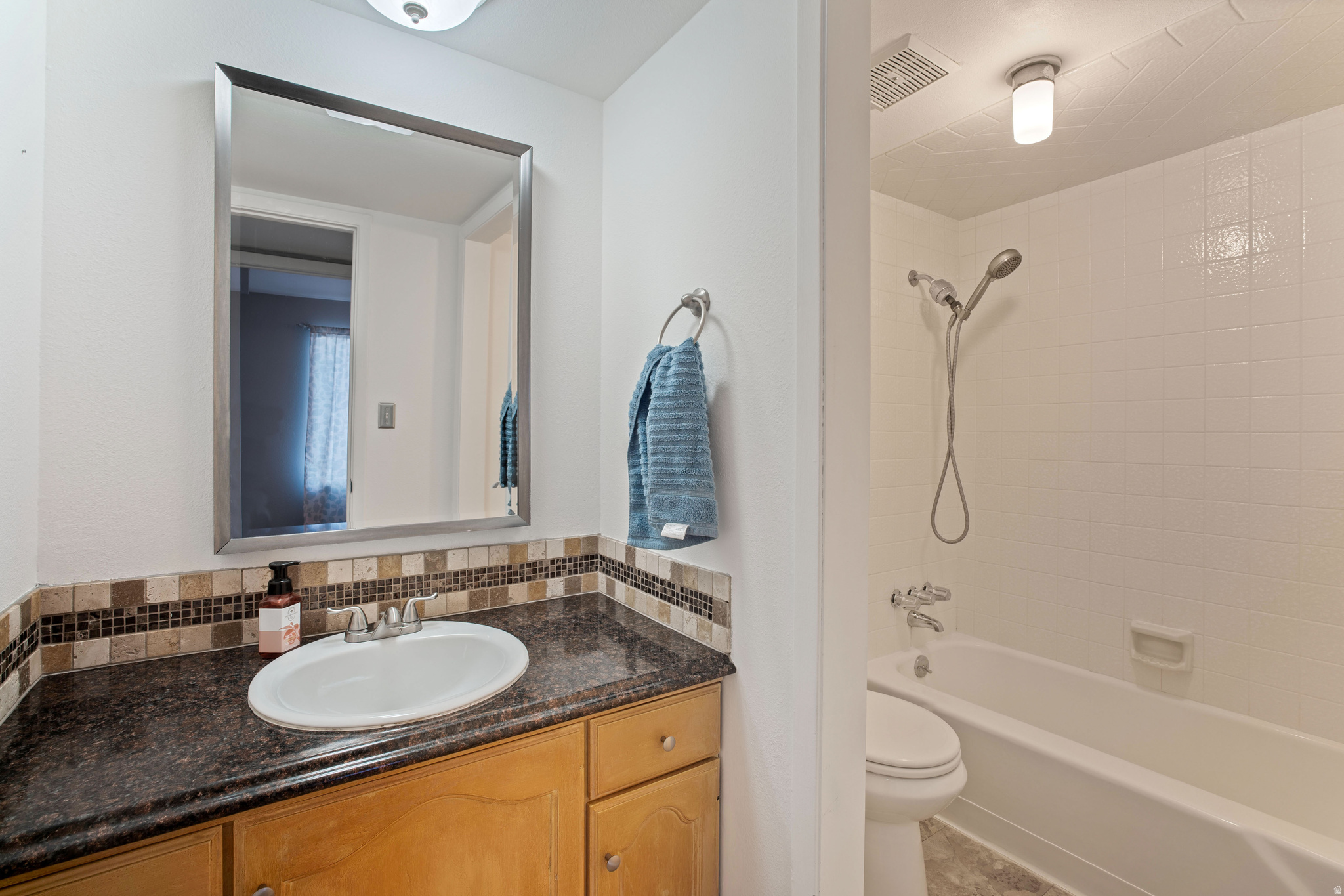 WILLOWBROOK - Residential