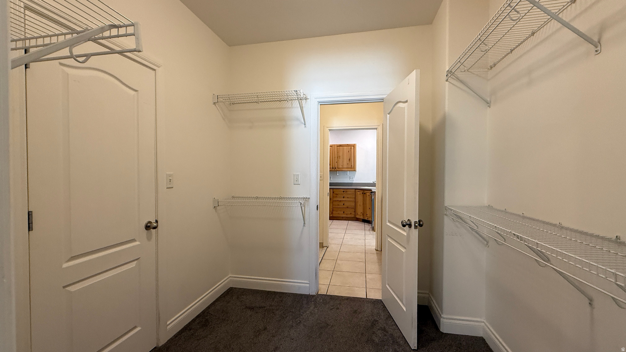 SOMERSET VILLAGE - Residential