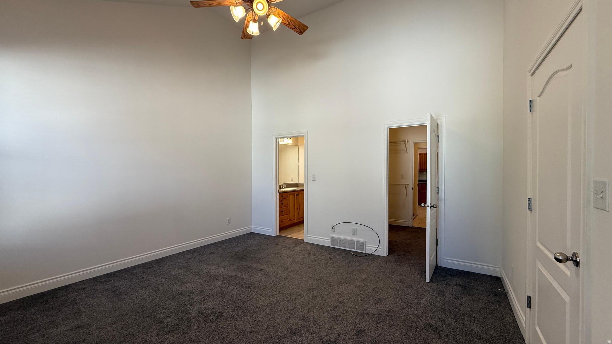 SOMERSET VILLAGE - Residential