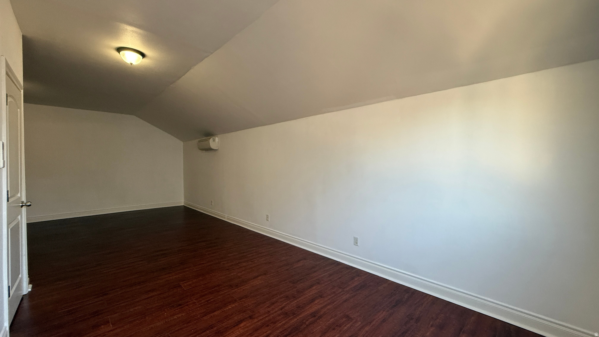 SOMERSET VILLAGE - Residential