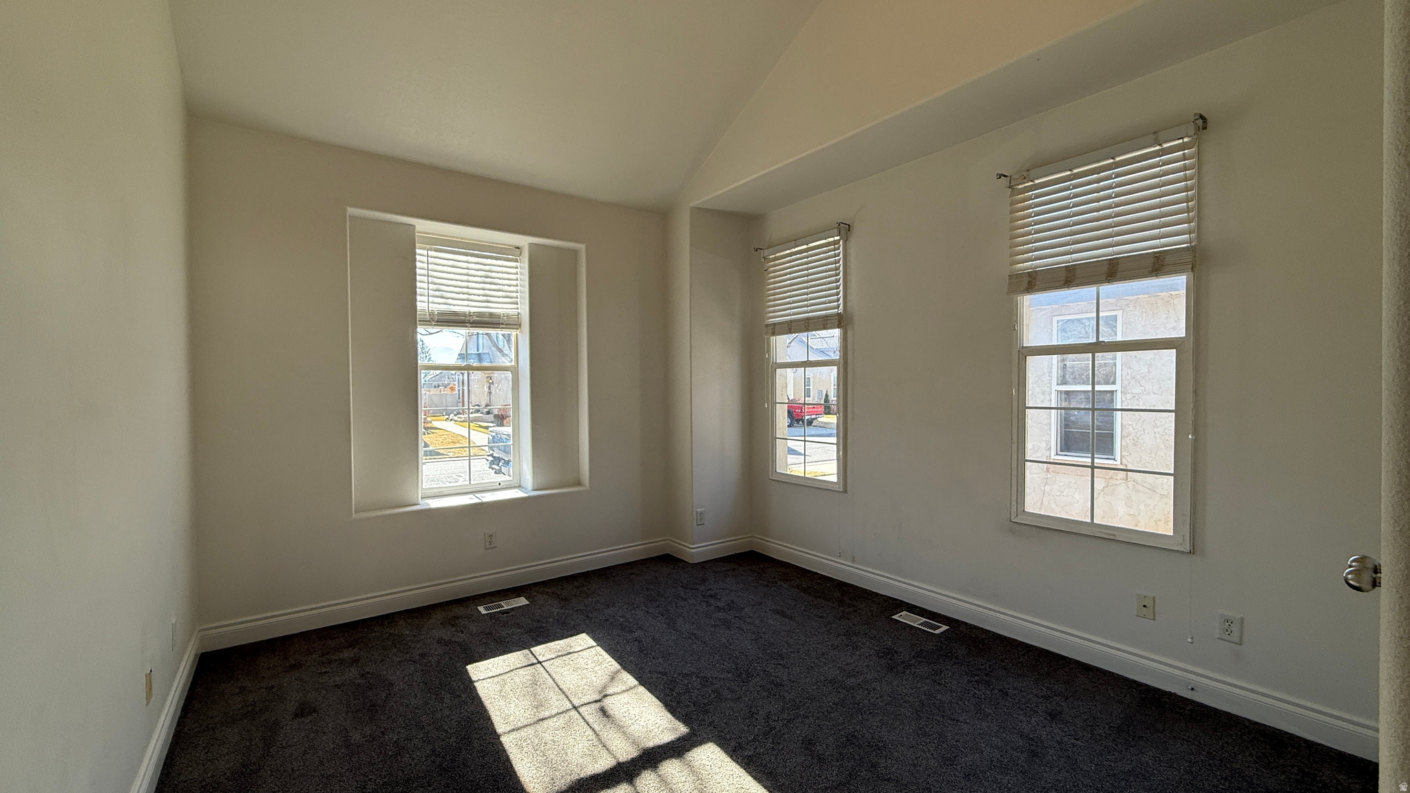 SOMERSET VILLAGE - Residential